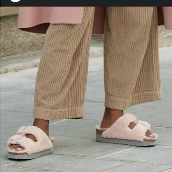 Birkenstock Arizona Teddy Shearling Platform Sandals Pink Big Buckle 40EU - Picture 2 of 9